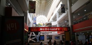 McDonald's Holiday Plaza