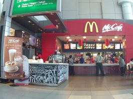 McDonald's KK Airport